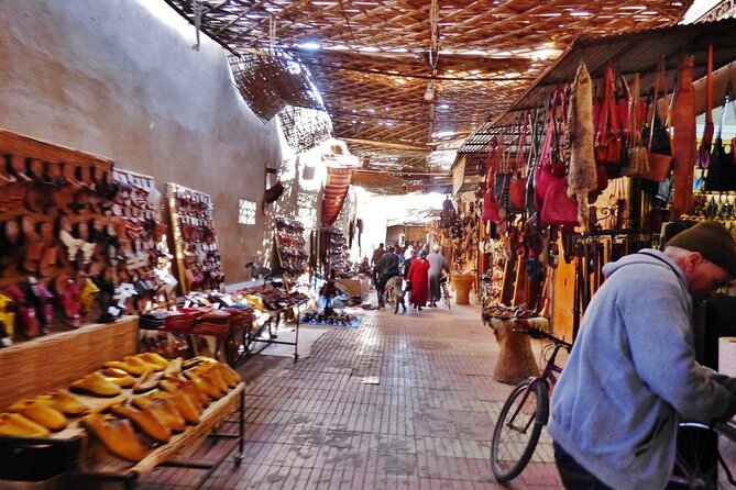 Taroudant half day excursion from Agadir - Asarag Square and the final free hour