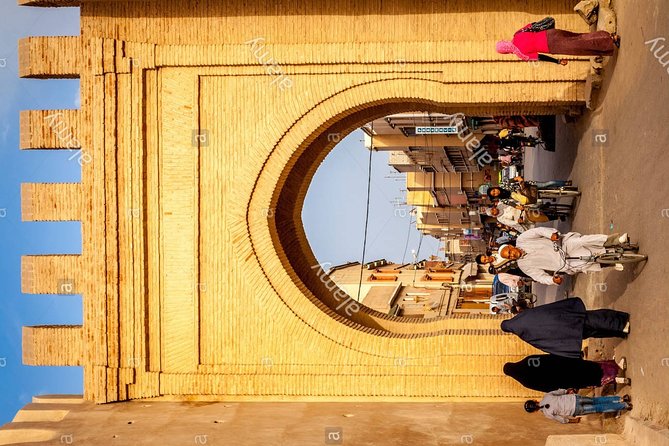 Taroudant + Tiout excursion 1 day with homestay lunch from agadir - Walking through Taroudant’s medina and souks