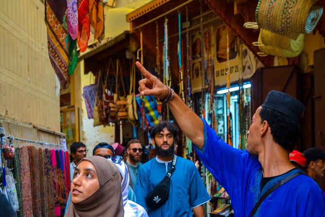 Tour guide in the old city of Fez - Attarine Souk and the smells of old Fez