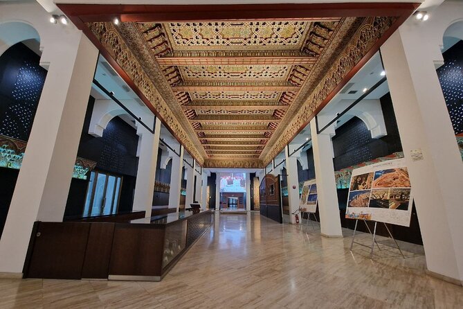 Tour of Casablanca from cruise or hotels, guided tour. - Mohammed V Square brings together old and new Casablanca