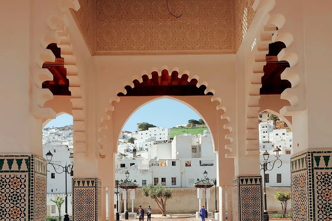 Visit Casablanca from the port or hotels - The Old Medina and the character of the city