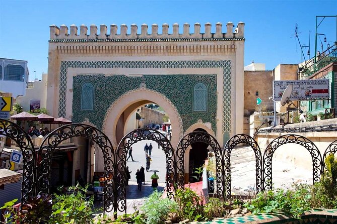 Wonderful Day Tour in Fes: A Historical and Cultural Guided Trip - Place Bou Jeloud and the blue gate